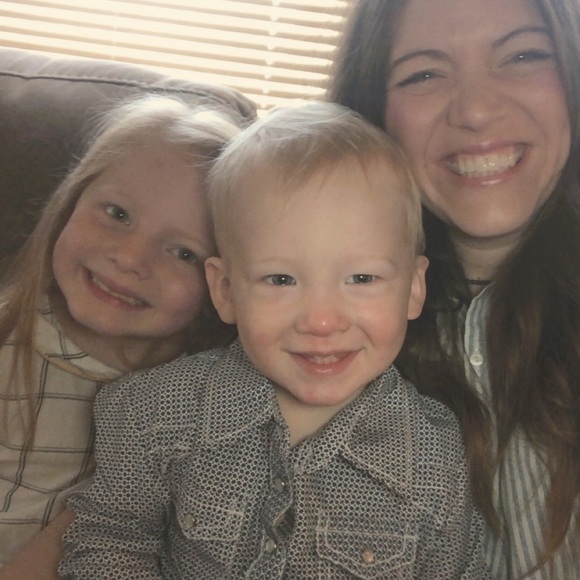 Meet your Posher, Kimberly - Picture 2 of 4